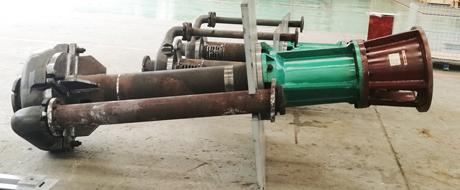 Bomba vertical centrífuga da pasta da única fase anti - baixa perda hidráulica corrosiva